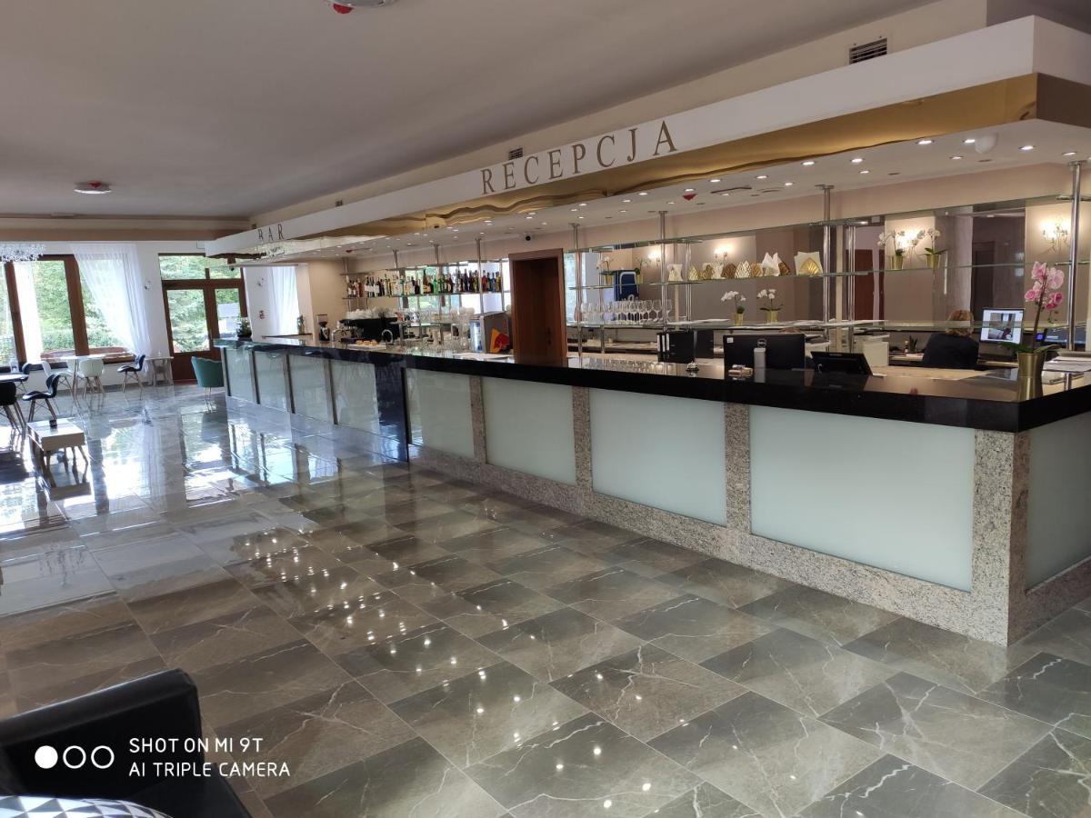 Hotel I Restauracja Admiral Legnica Eksteriør billede